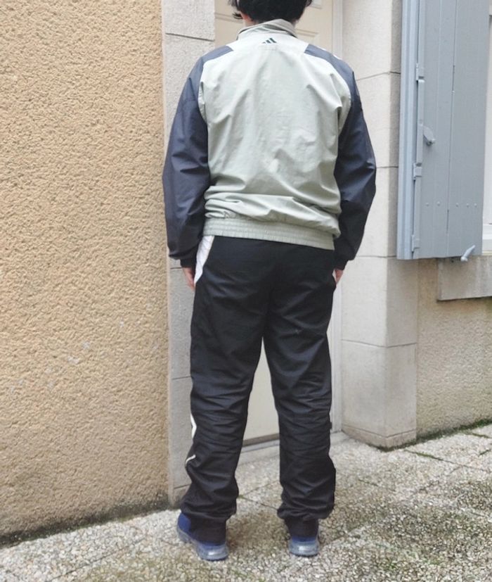 Magnifique pant Umbro taille 174cm - photo numéro 3