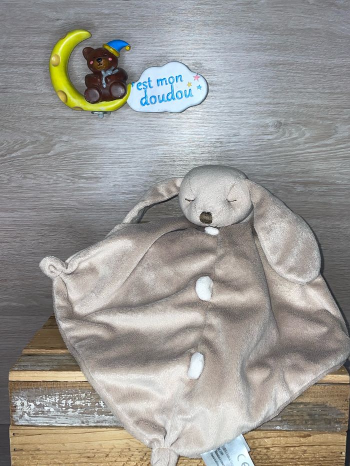 DIV372 doudou lapin 🐰 cades