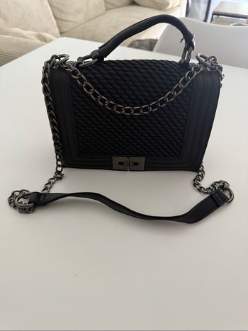 Sac à main bandoulière noir avec chaîne - Très bon état