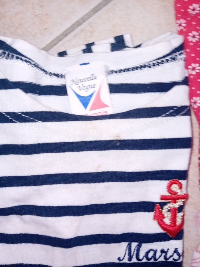 5 Tee-shirts 18 mois - photo numéro 2