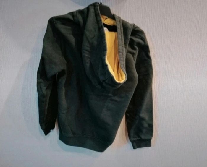 Sweat à capuche taille 8/10 ans - photo numéro 2