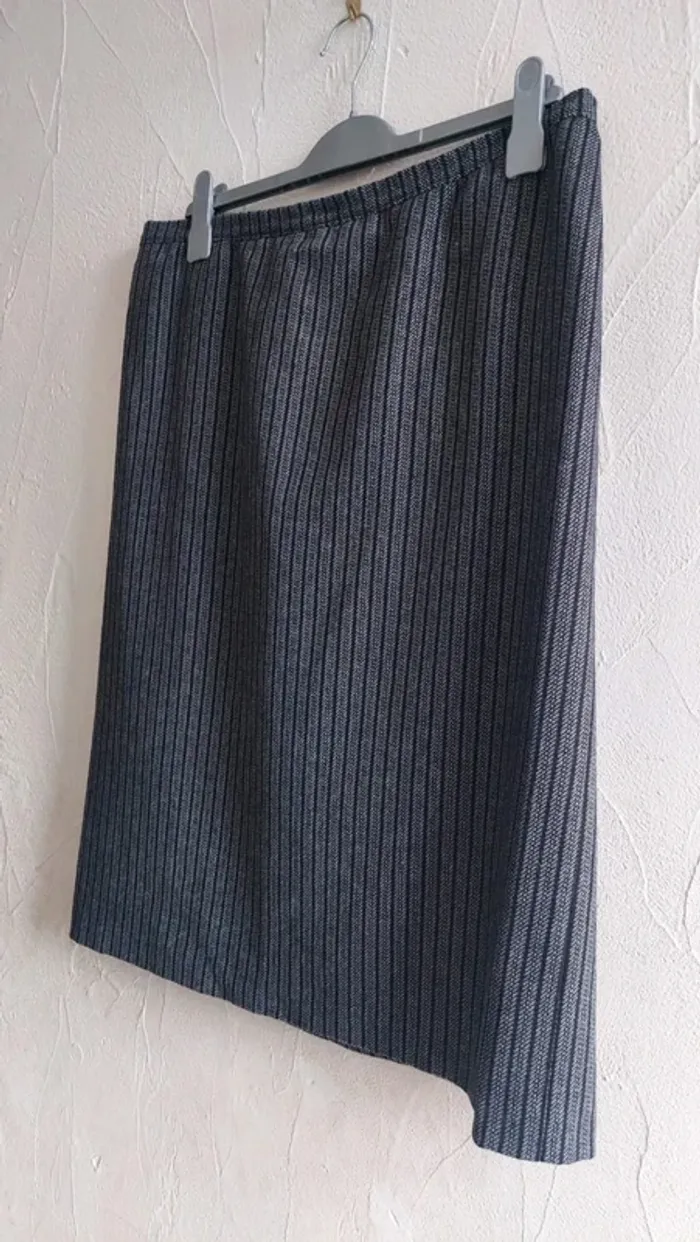 Jupe à rayures, noir et gris - photo numéro 2