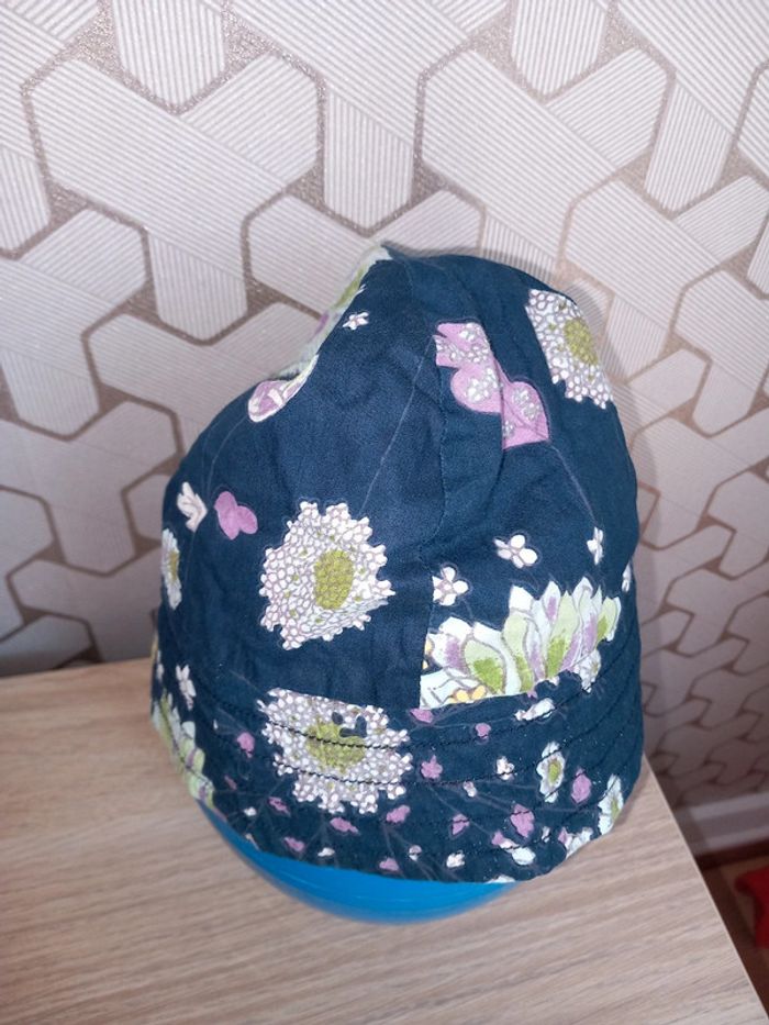 Chapeau à fleurs bleu marine - photo numéro 2