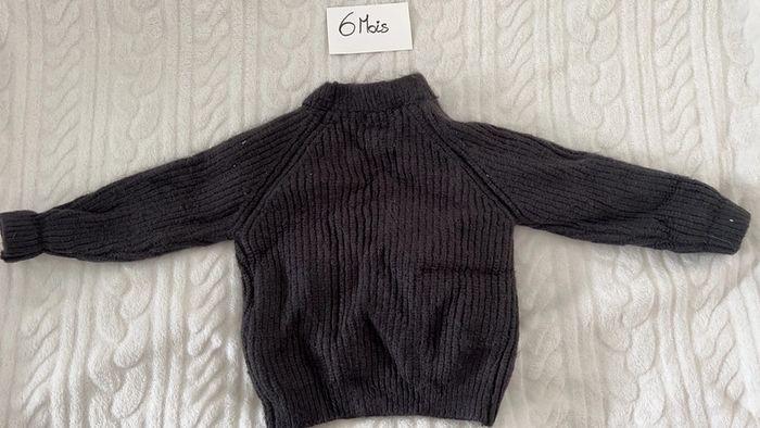 Gilet col v - photo numéro 2