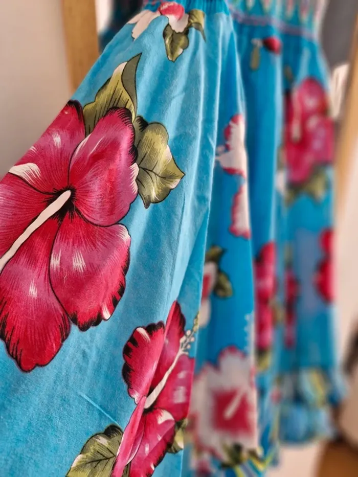 Robe qui tourne - photo numéro 2