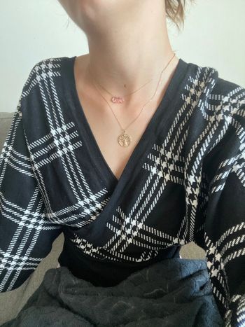 Pull léger en col V , Fashion