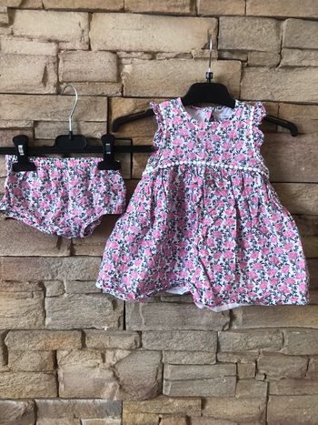 Jolie robe d’été et sa culotte 6 mois