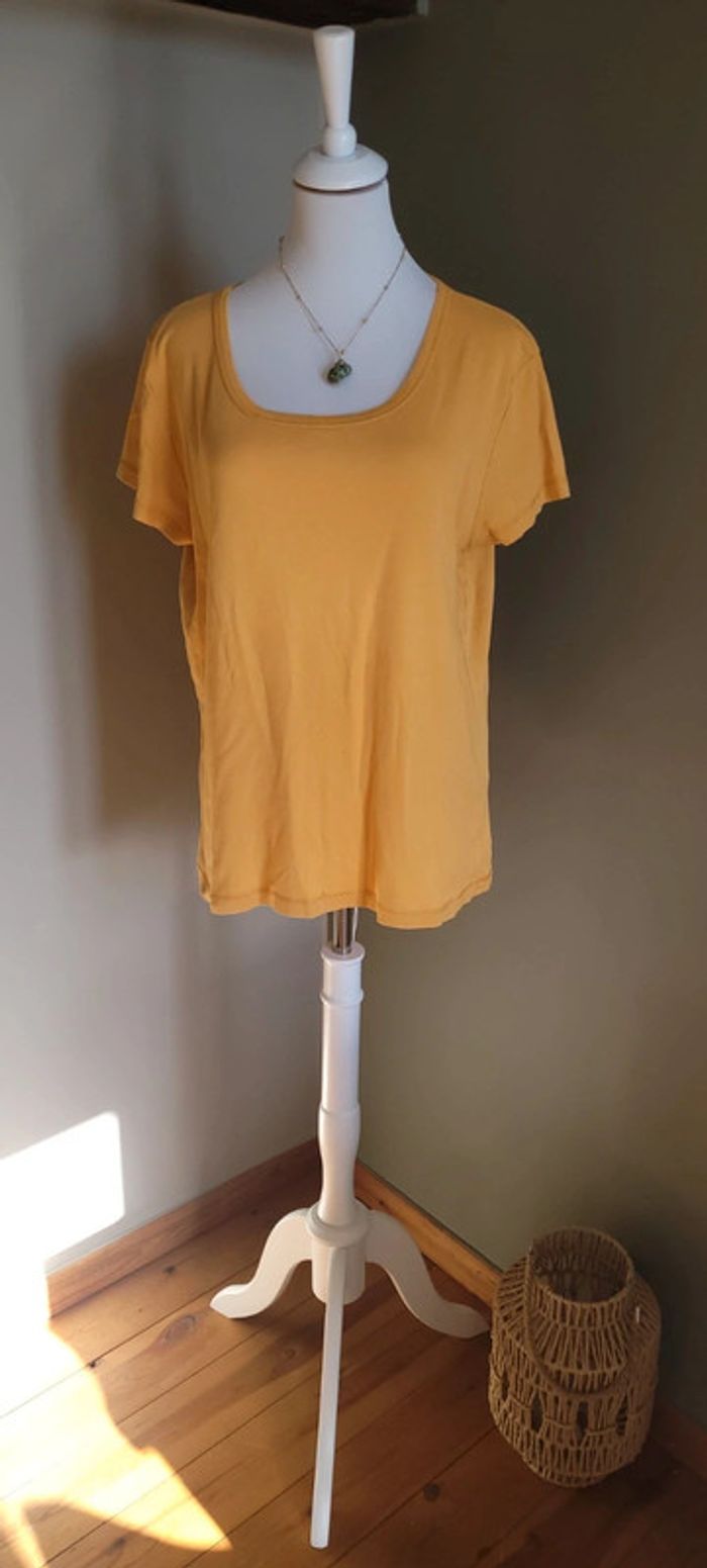 T-shirt basic Tex moutarde Taille XXL Parfait état