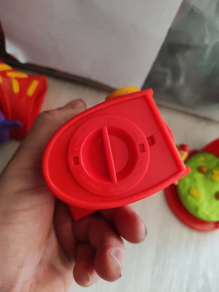 Set Ronald shoe McDonald's - photo numéro 13