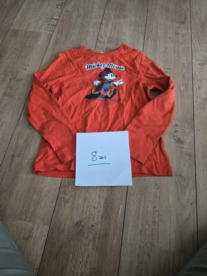 Tee shirt manches longues Disney Mickey 8 ans