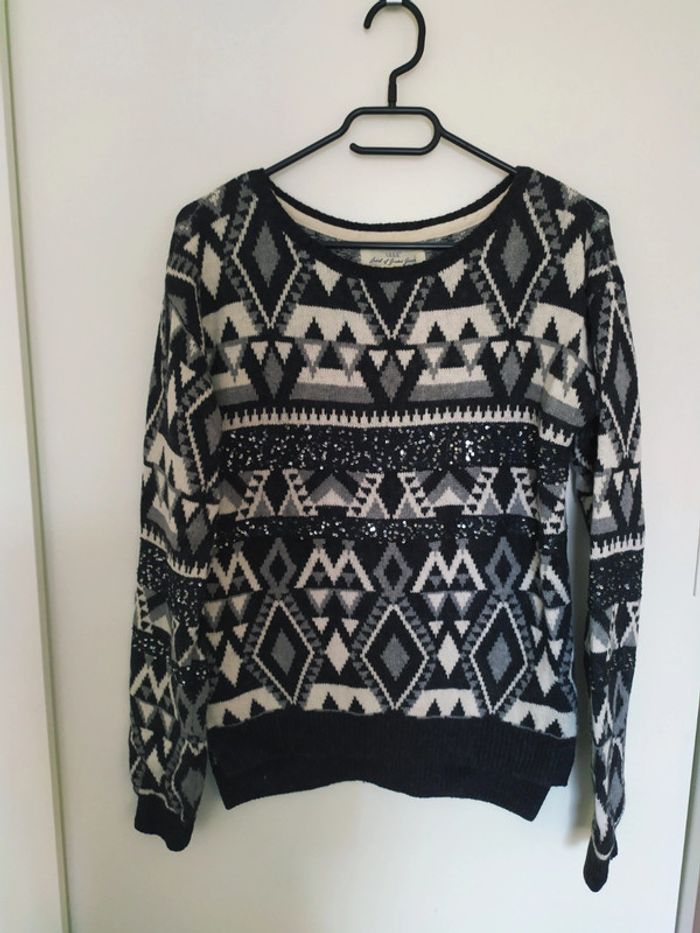 Pull d'hiver Taille S H&M En très bon état