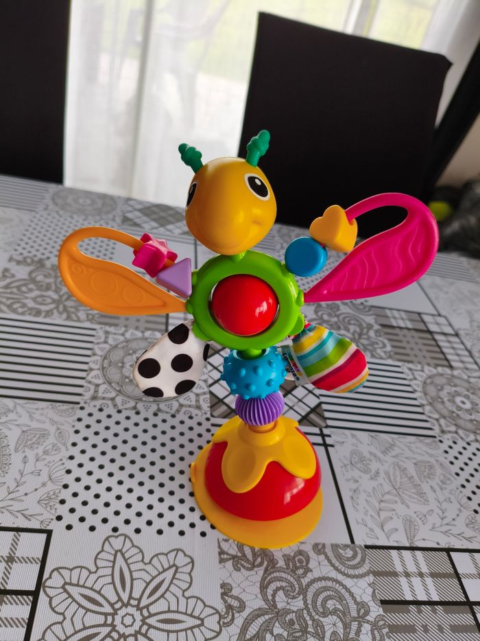 Hochet de table Freddie la luciole