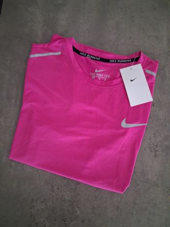 T-shirt nike 