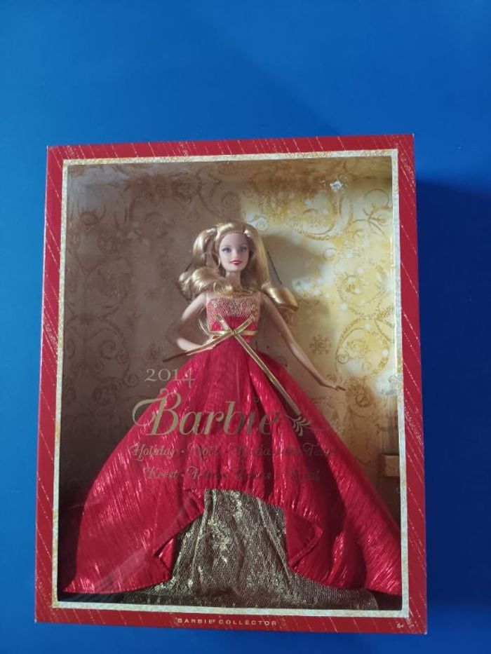 Barbie noel 2014 en boîte