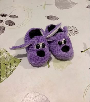 Chaussons fille chien violet blanc noir antiderapent taille 22/23