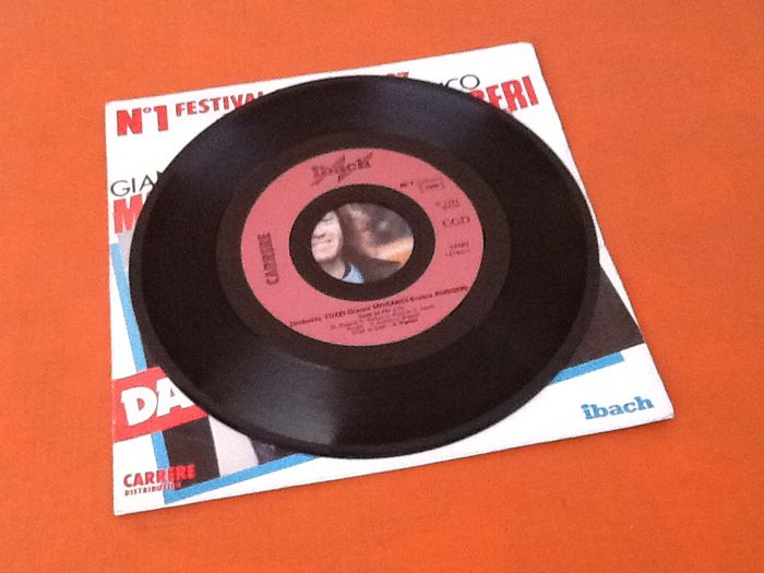 (avec dédicaces) Vinyle 45 tours Gianni Morandi, Umberto Tozzi, Enrico Ruggeri Dare di piu - photo numéro 4