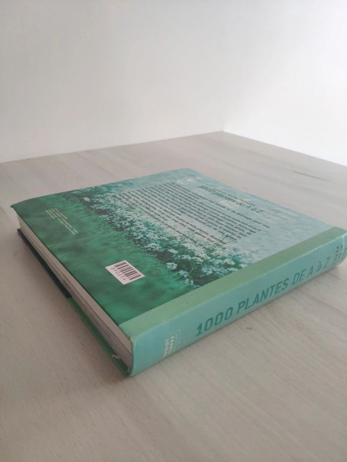 Livre 1000 plantes de A à Z Peireire encyclopédie indispensable du jardinier - photo numéro 2