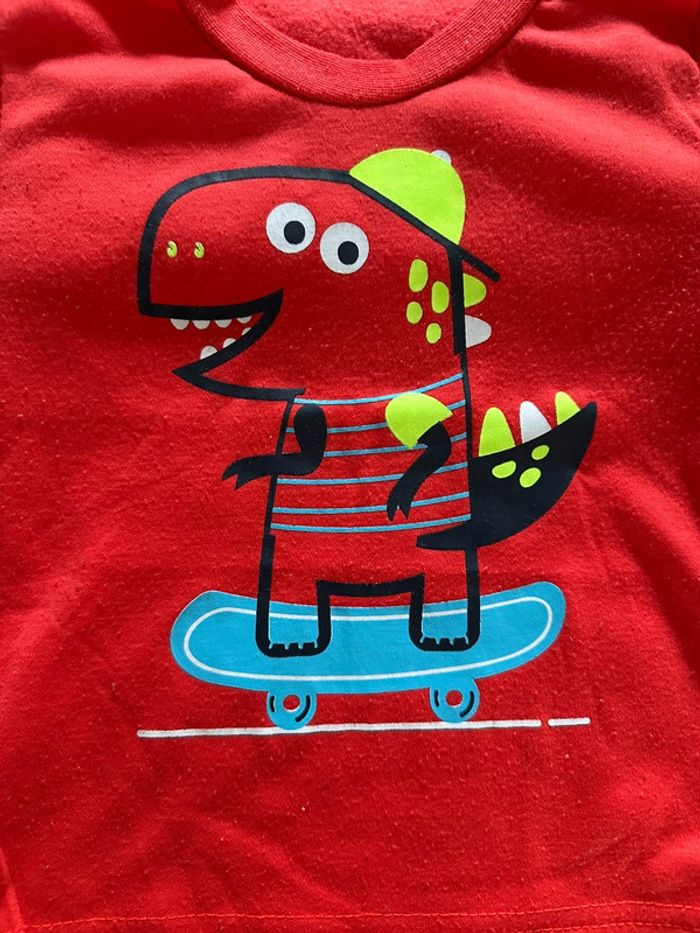 Sous-pull chaud dinosaure 2 ans - photo numéro 5
