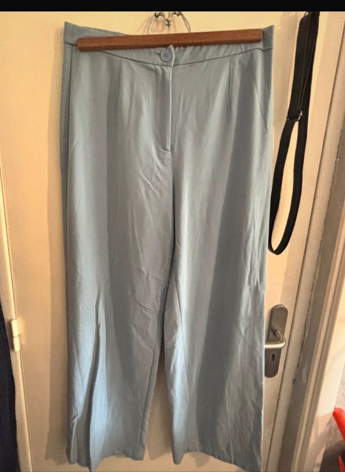 Pantalon fluidide bleu