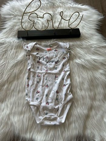 Très beau bodie minnie Disney 🥰 taile 24 mois