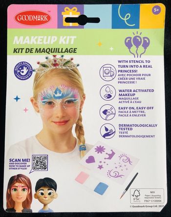 Kit de maquillage avec pochoir 