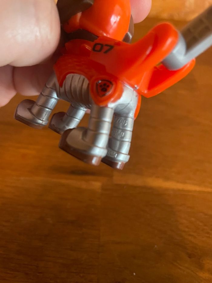 Idée cadeau 🎁 Jouet figurine chevalier Zuma avec son dragon rescue Knights de la Pat Patrouille - photo numéro 19