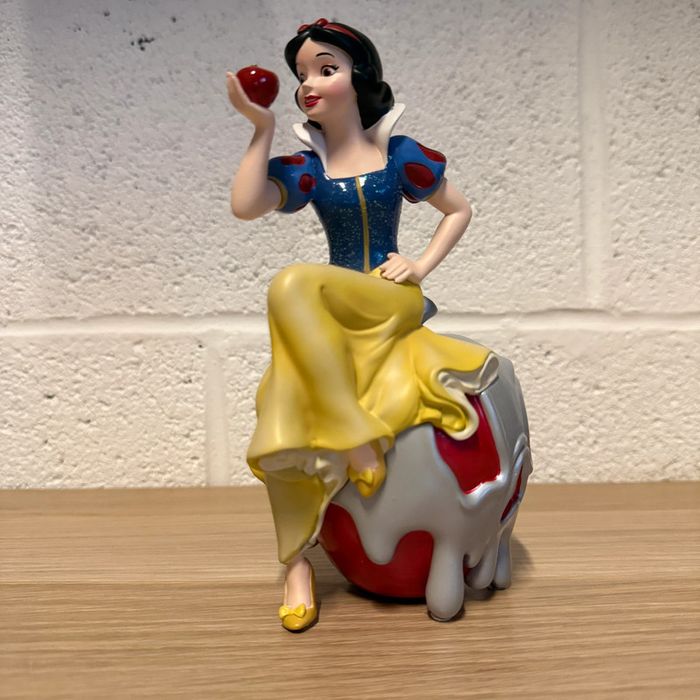 Figurine Blanche Neige Icône Disney 100 - Disney Showcase