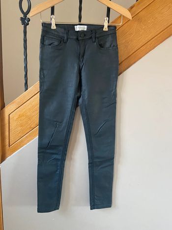 Pantalon Mango huilé