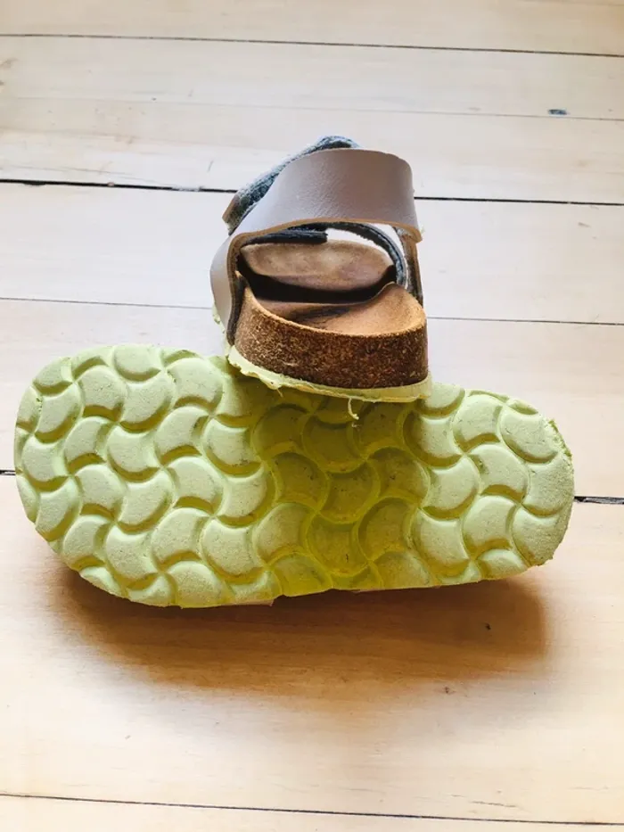 Chaussures ouvertes - photo numéro 5