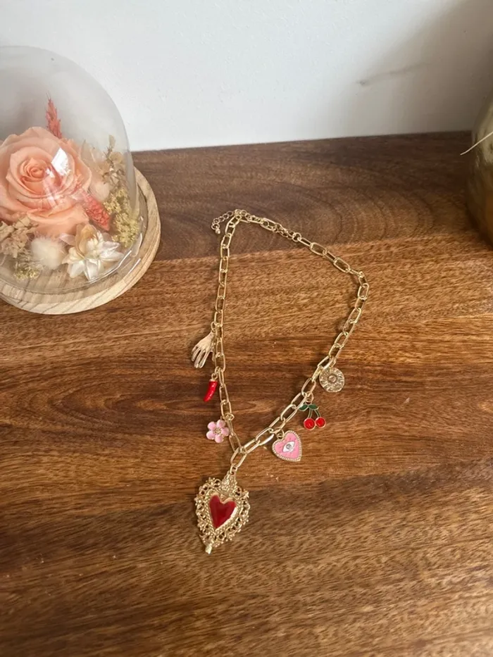Collier femme tendance ete