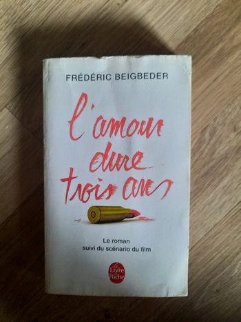 Livre L'Amour dure 3 ans
