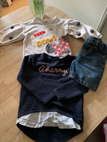 Pull orchestra cherry + short vert baudet + pull Minnie taille 3 ans