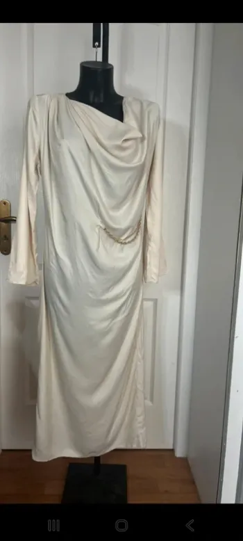 Robe zara 38