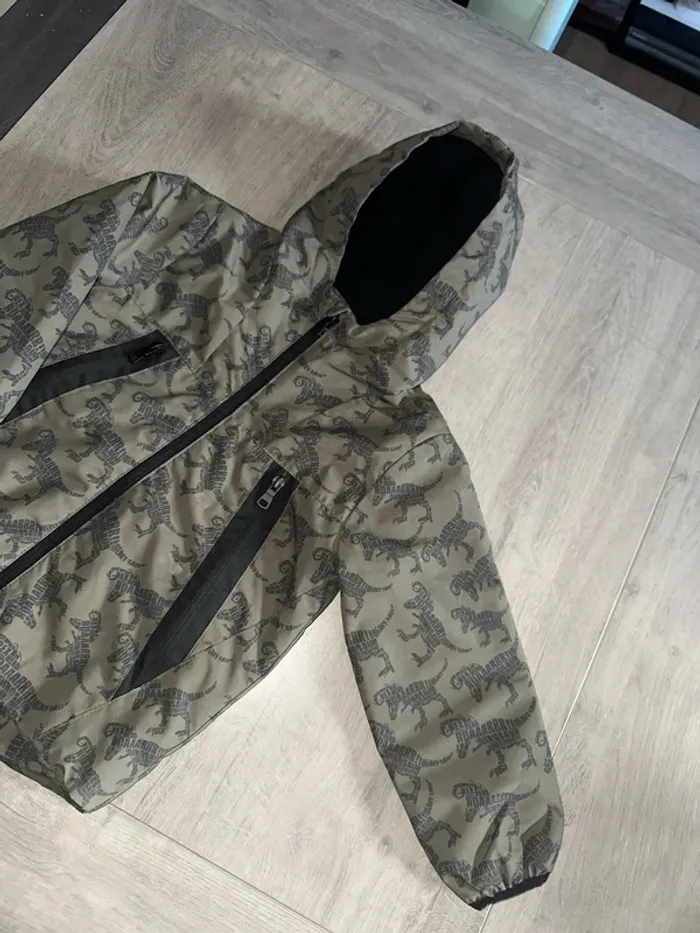 Parka dinosaures 3 ans - photo numéro 2