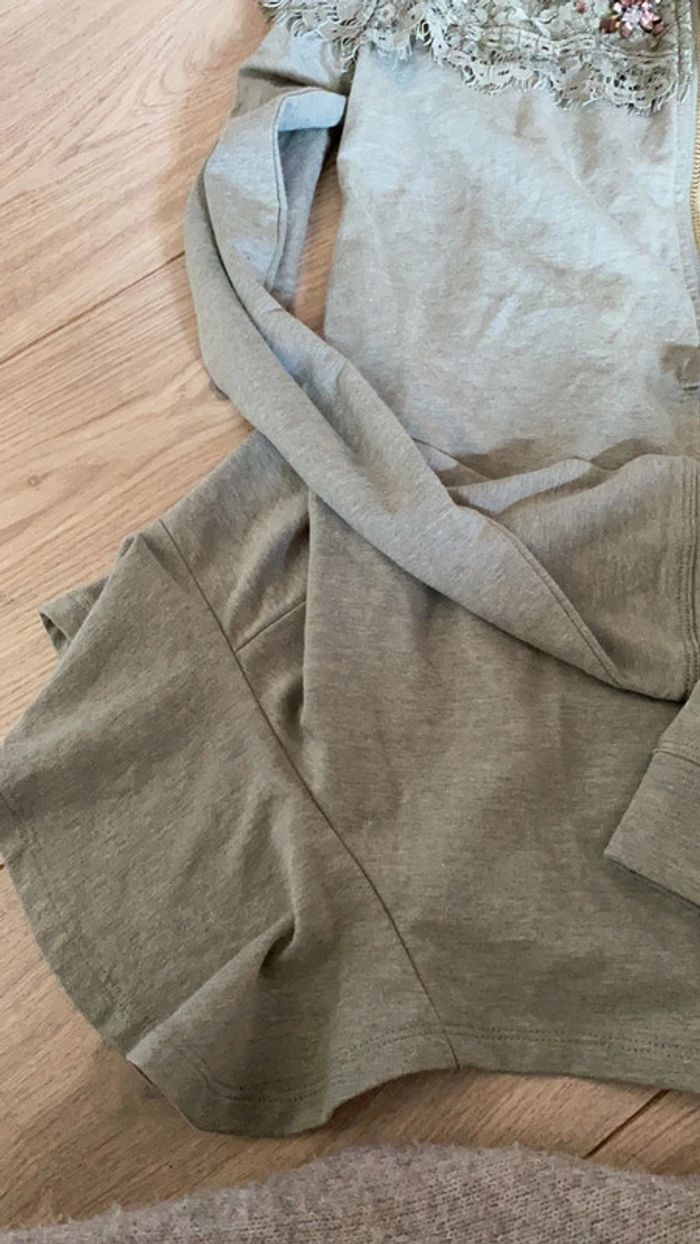 Magnifique gilet Twin Set neuf 14 ans - photo numéro 4