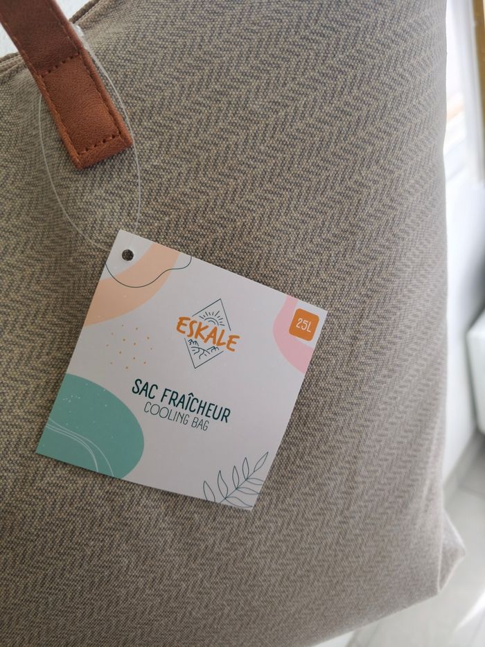 sac de pique nique neuf - photo numéro 3