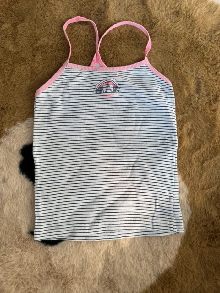 Débardeur absorba 2 ans
