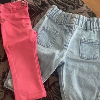 Lot de 2 jeans 12 mois