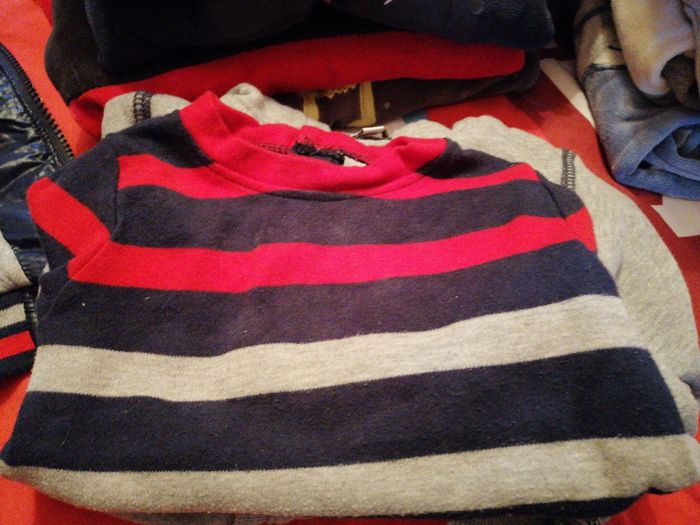 Vends lot 12 mois - photo numéro 2