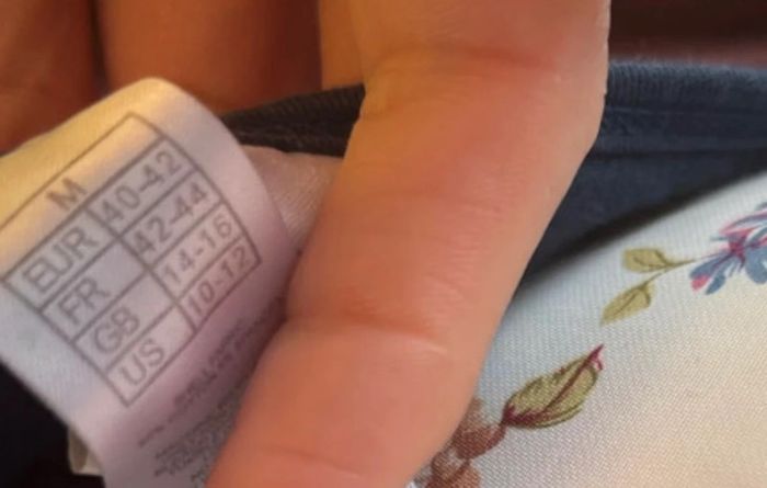 Adorable top Disney Mickey – Taille 40/42 - photo numéro 5