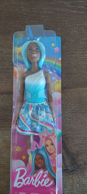 Poupée Barbie Licorne 