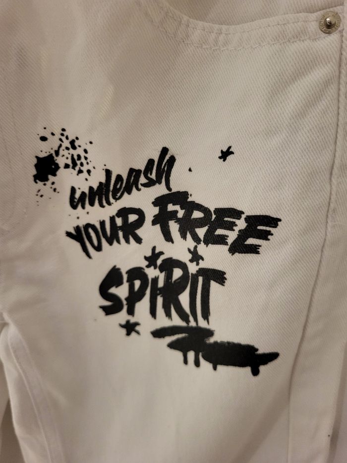 Jeans blanc et noir taille 30 de chez jennyfer - photo numéro 3