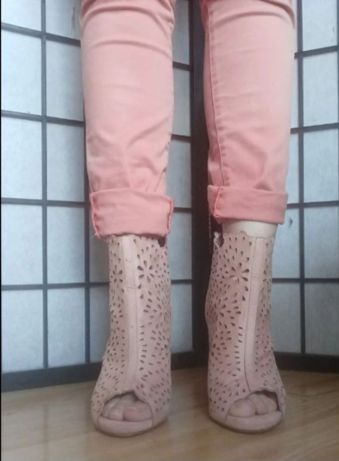 Chaussures femme - Taille 40 - C'M Paris (Modress) - photo numéro 2