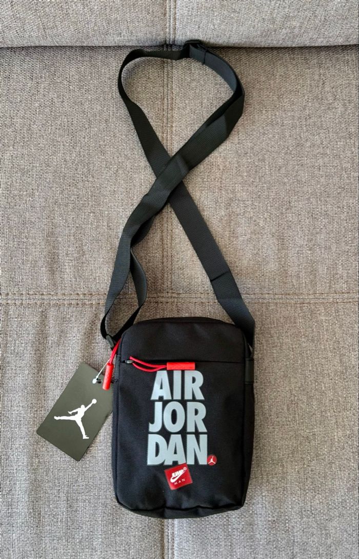 Sacoche Jordan sac bandoulière Nike - photo numéro 1