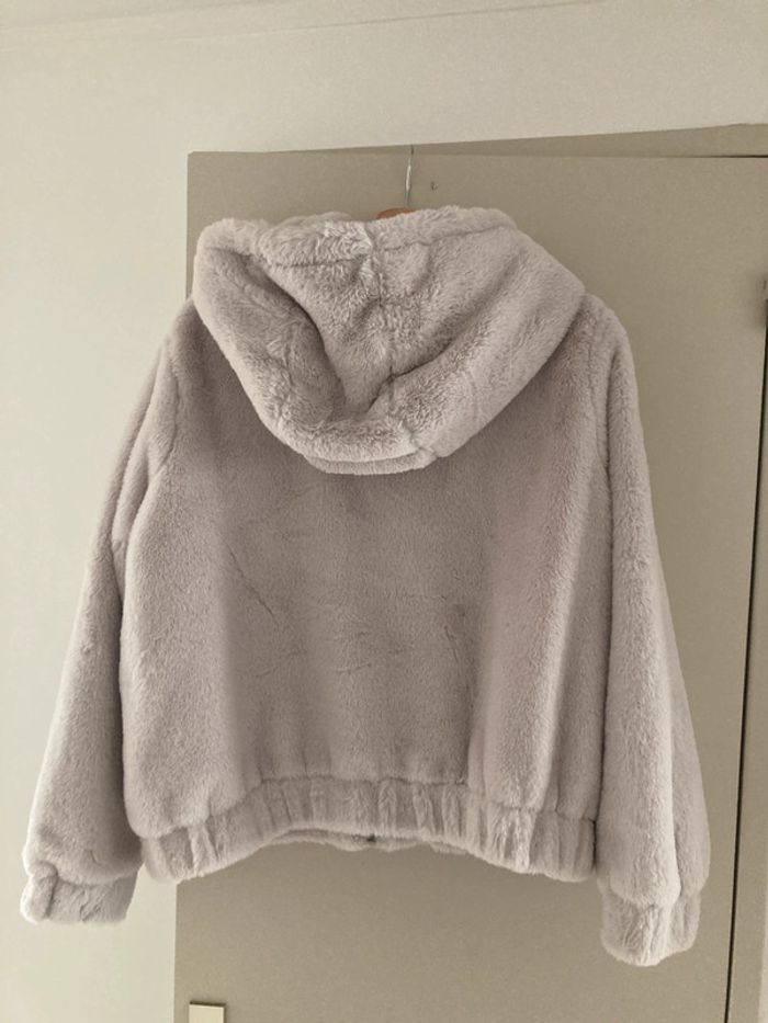 Veste pull & bear - photo numéro 2