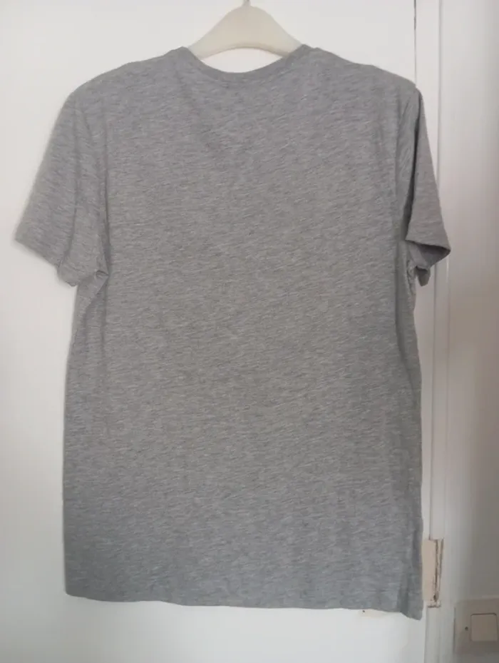 Tee-shirt - photo numéro 2