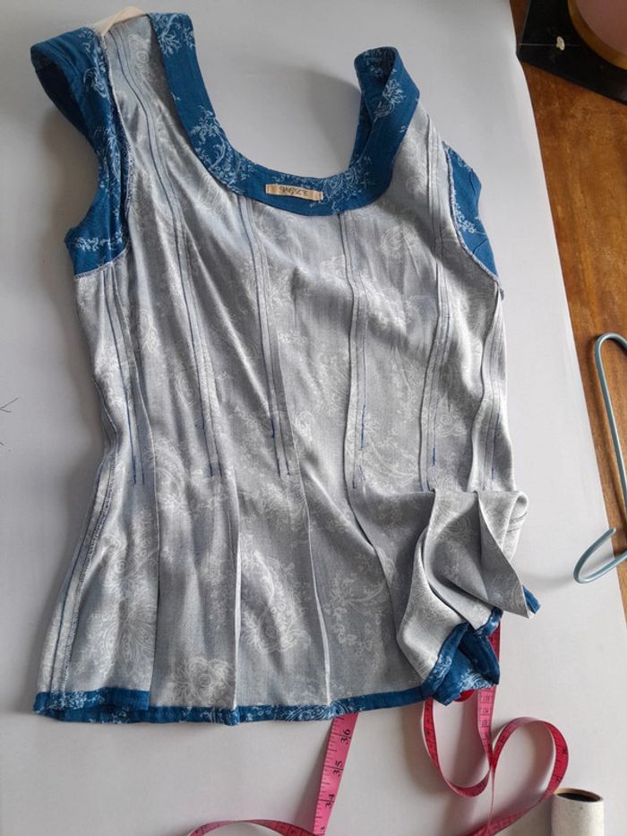 Petit haut cintré modèle unique taille  m - photo numéro 13