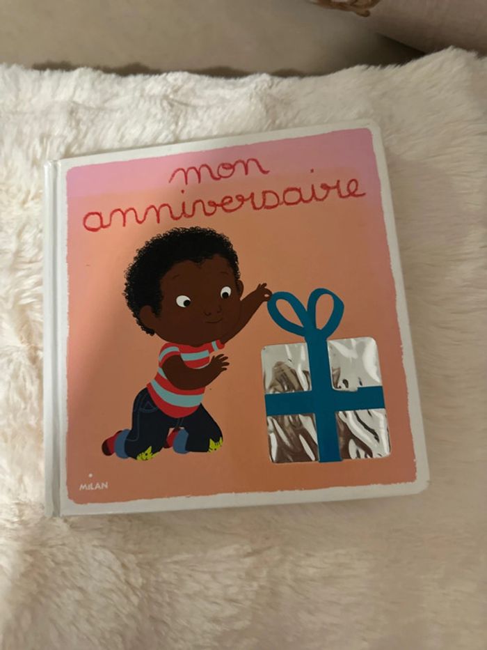 Livre mon anniversaire en très bon état