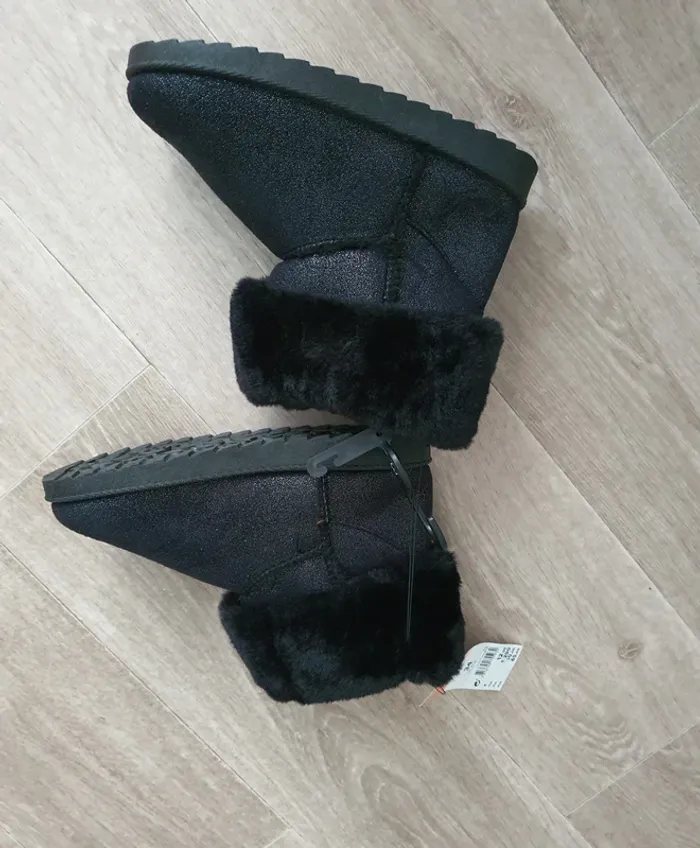 Bottines noires fourrées taille 34 - neuves - photo numéro 8