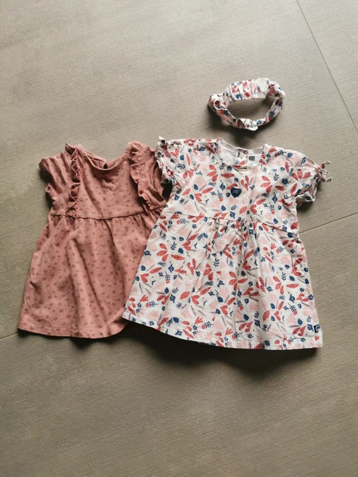 Lot 2 robes manches courtes 3 mois